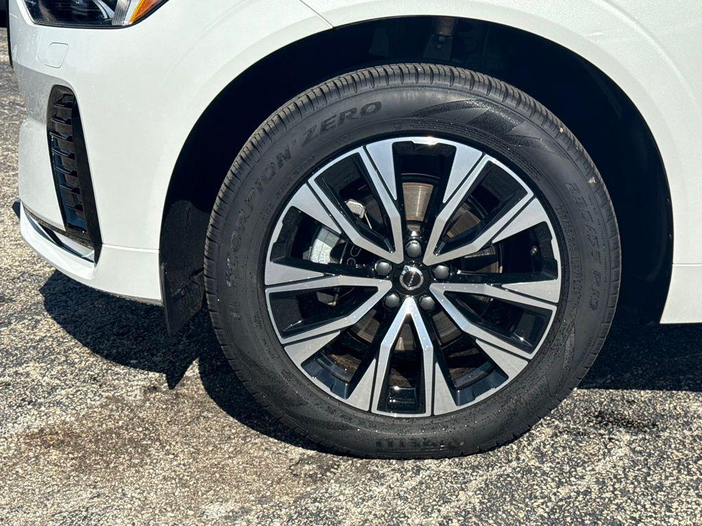 used 2025 Volvo XC60 car, priced at $41,970