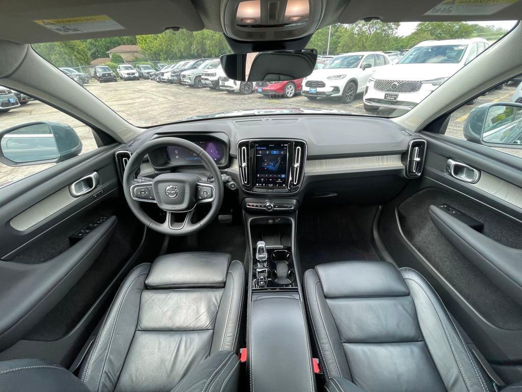 used 2023 Volvo XC40 car, priced at $27,820