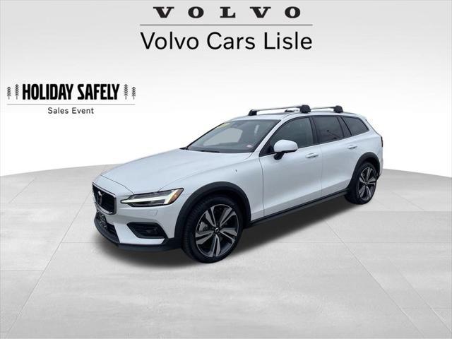 new 2024 Volvo V60 Cross Country car, priced at $49,986