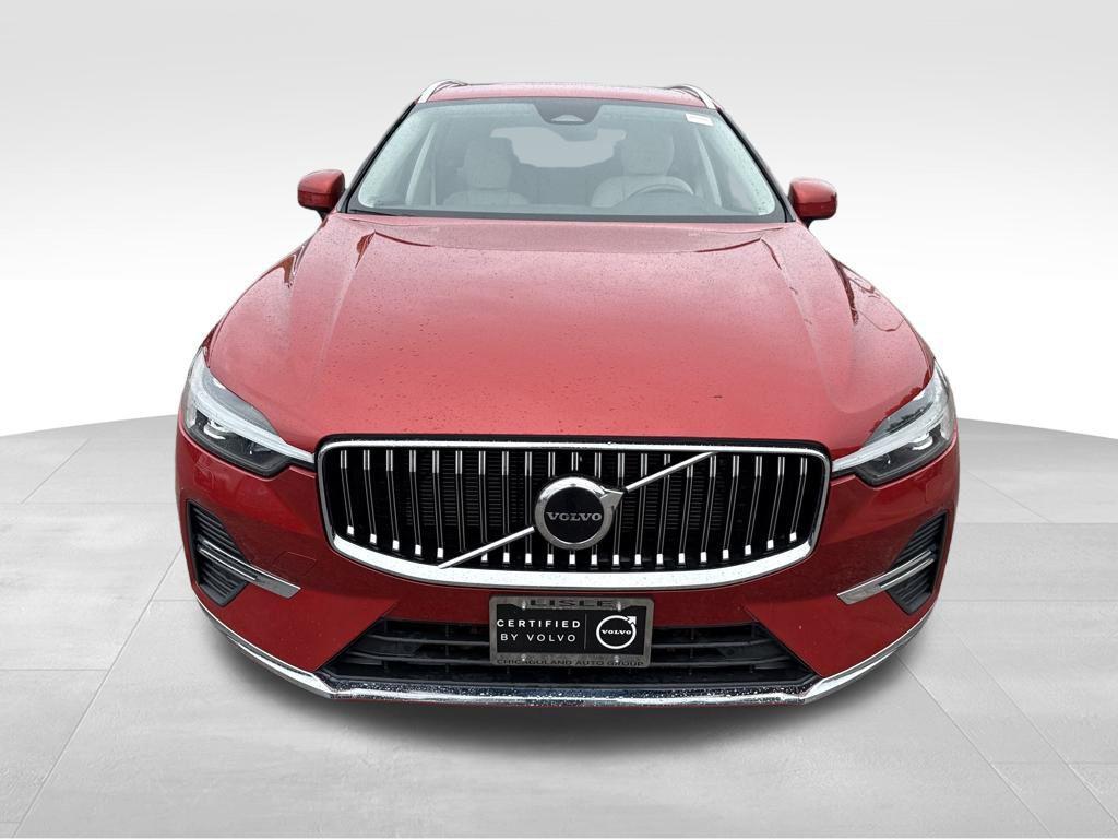 used 2022 Volvo XC60 car, priced at $37,895