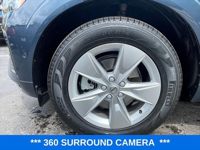 used 2022 Volvo XC60 car, priced at $37,471