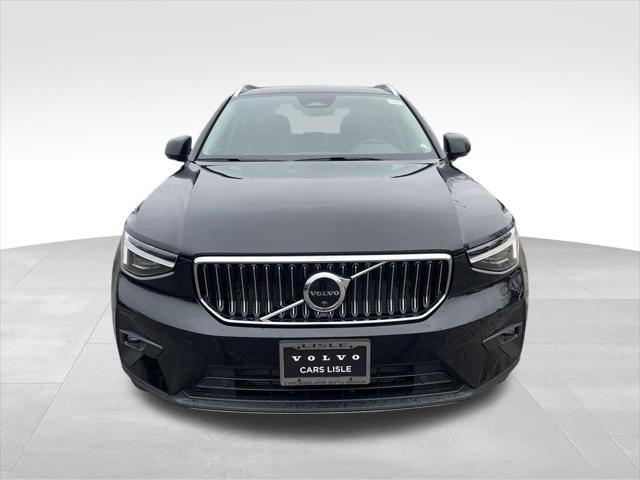 new 2025 Volvo XC40 car, priced at $51,495