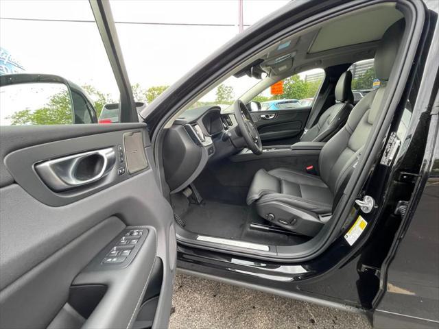 new 2025 Volvo XC60 car, priced at $59,160