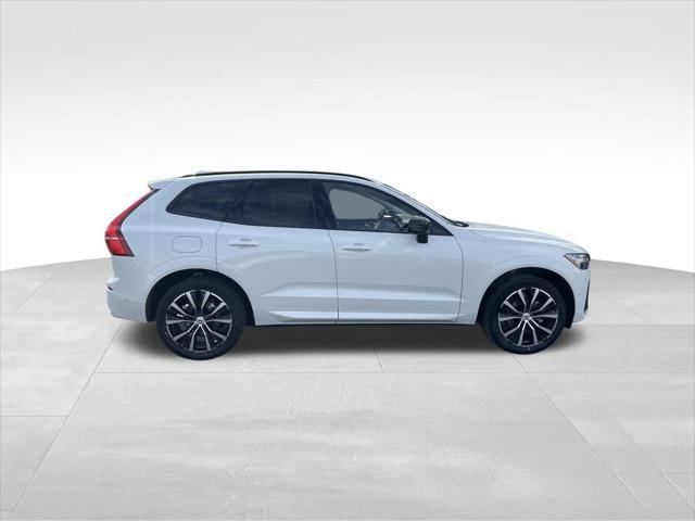 new 2025 Volvo XC60 car, priced at $55,400