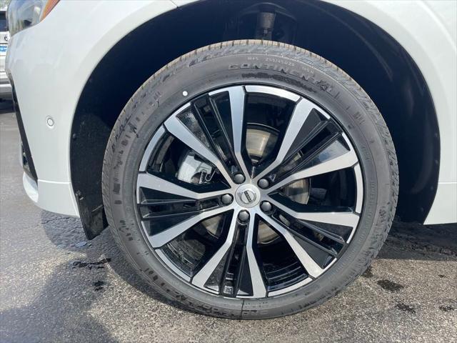 new 2025 Volvo XC60 car, priced at $55,400
