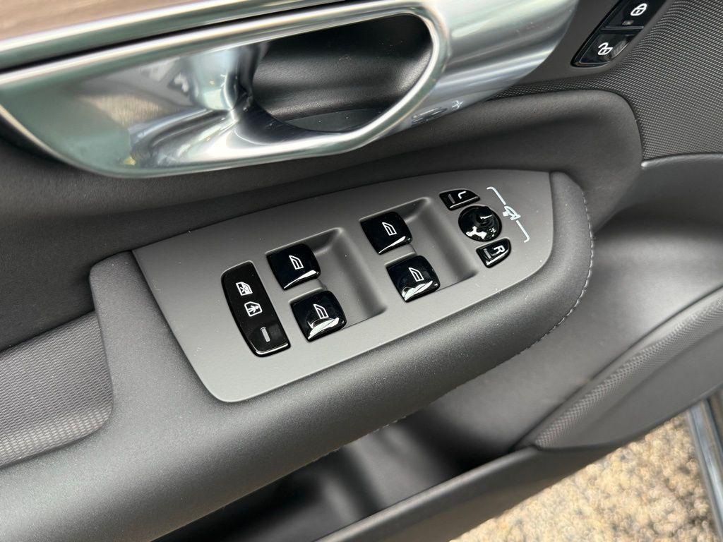 new 2026 Volvo XC90 car, priced at $67,485