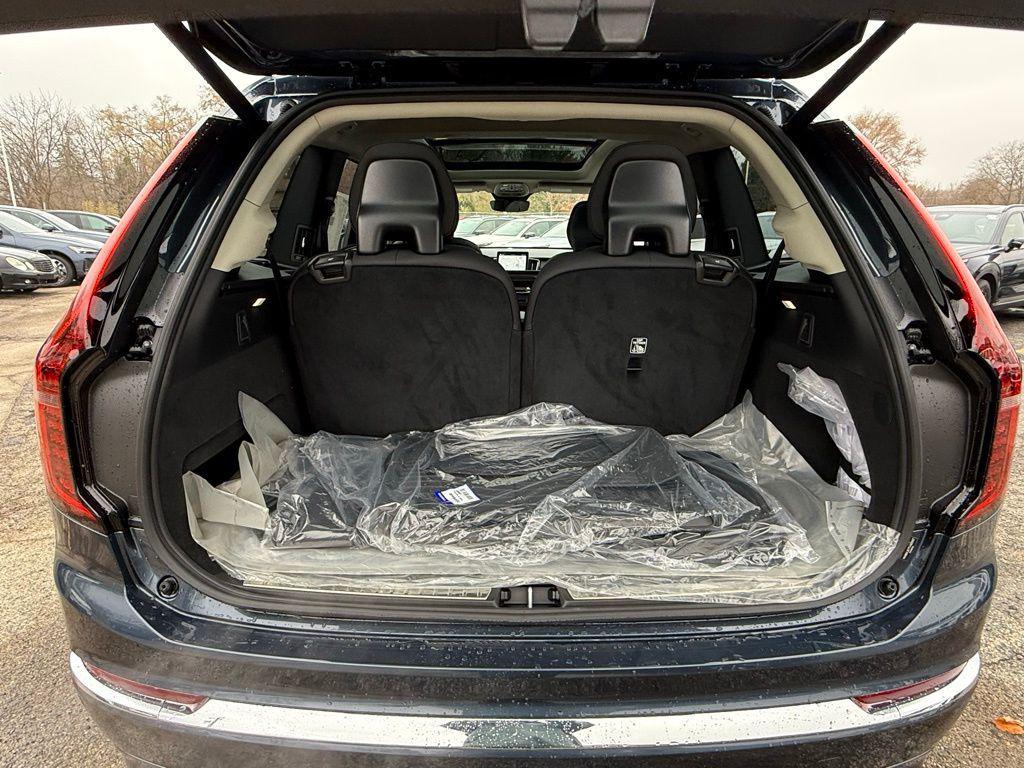 new 2026 Volvo XC90 car, priced at $67,485