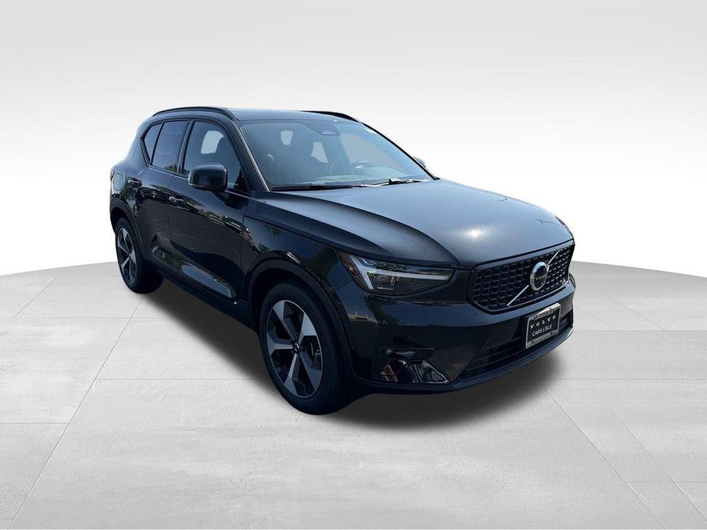 new 2026 Volvo XC40 car, priced at $48,150