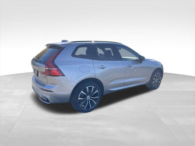 new 2025 Volvo XC60 car, priced at $54,225