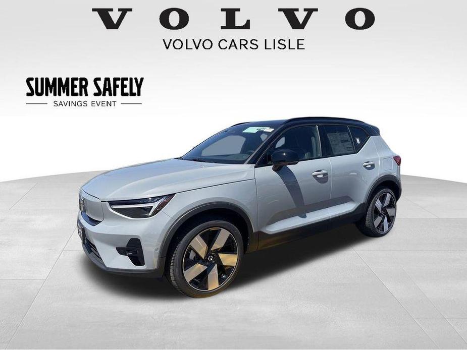 new 2024 Volvo XC40 Recharge Pure Electric car