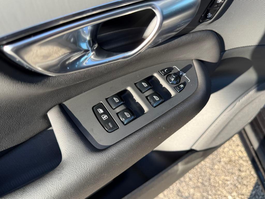 used 2025 Volvo XC90 car, priced at $44,300