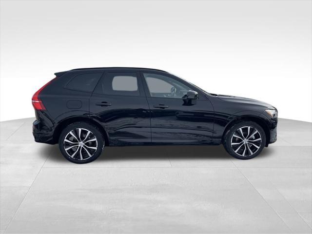 new 2025 Volvo XC60 car, priced at $54,520