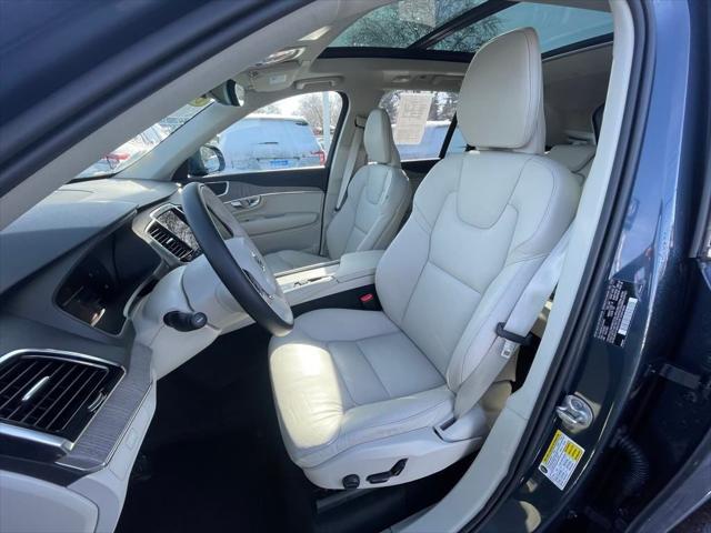 new 2025 Volvo XC90 car, priced at $58,915
