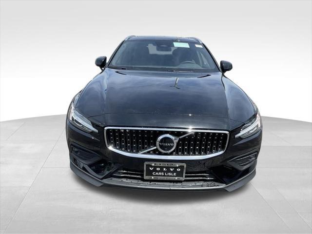 new 2025 Volvo V60 Cross Country car, priced at $55,525