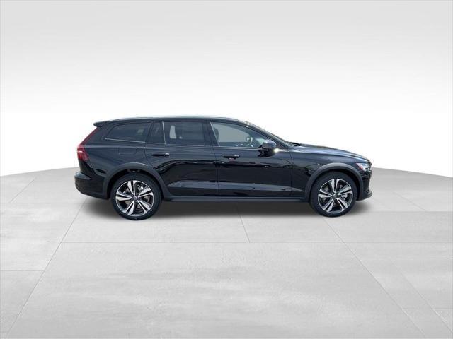 new 2025 Volvo V60 Cross Country car, priced at $55,525