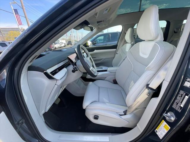 new 2025 Volvo EX90 car, priced at $82,090