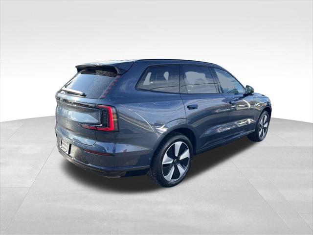 new 2025 Volvo EX90 car, priced at $82,090