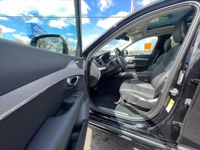 new 2025 Volvo XC90 car, priced at $57,955