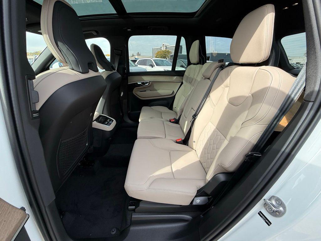 new 2026 Volvo XC90 car, priced at $71,825