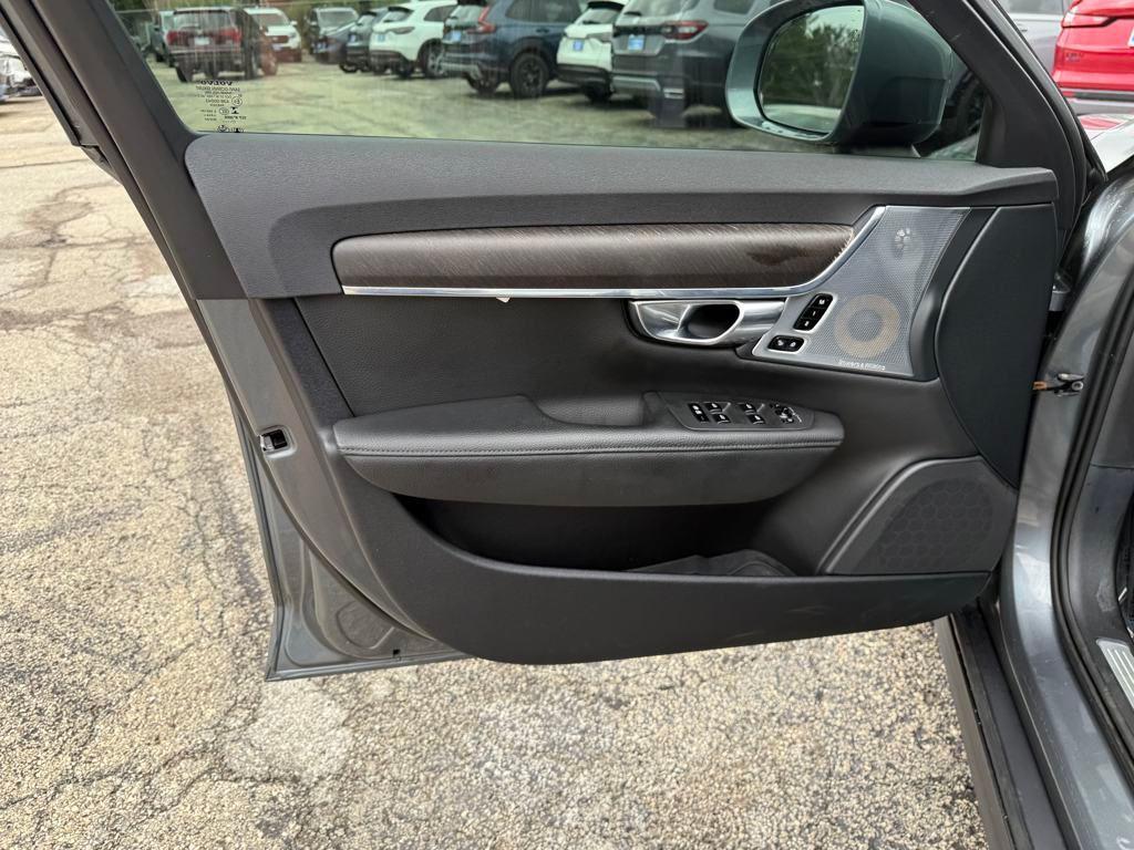 used 2018 Volvo V90 Cross Country car, priced at $23,496