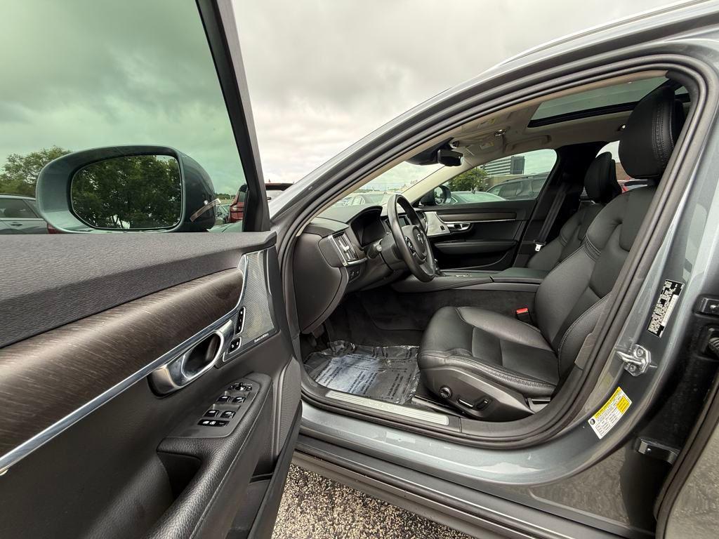 used 2018 Volvo V90 Cross Country car, priced at $23,496