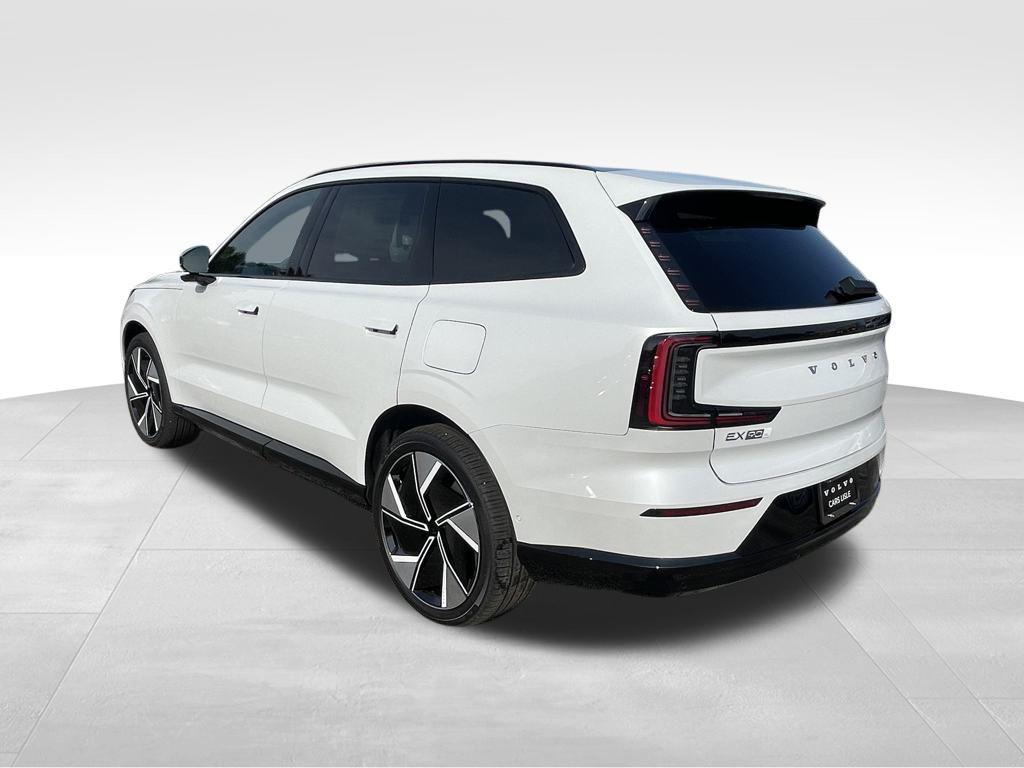 new 2025 Volvo EX90 car, priced at $84,312