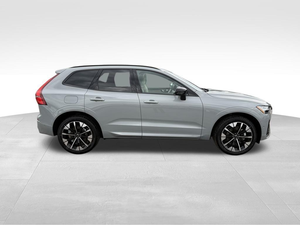 new 2026 Volvo XC60 car, priced at $60,135