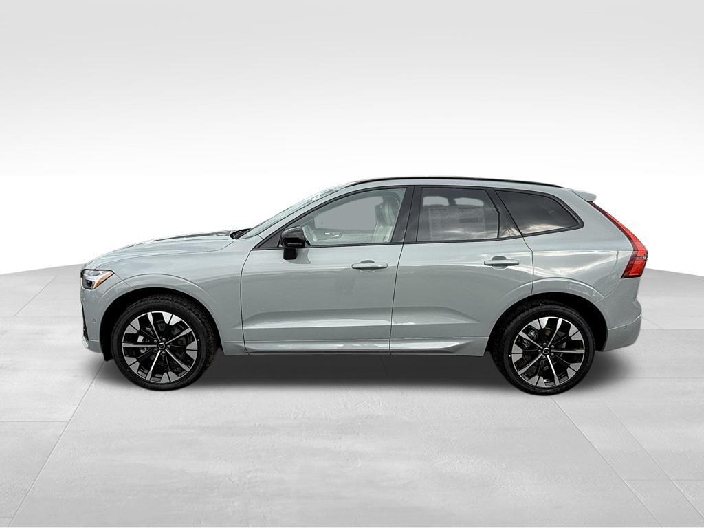 new 2026 Volvo XC60 car, priced at $60,135