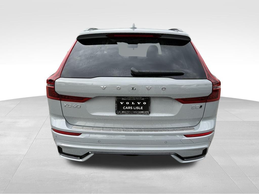 new 2026 Volvo XC60 car, priced at $60,135
