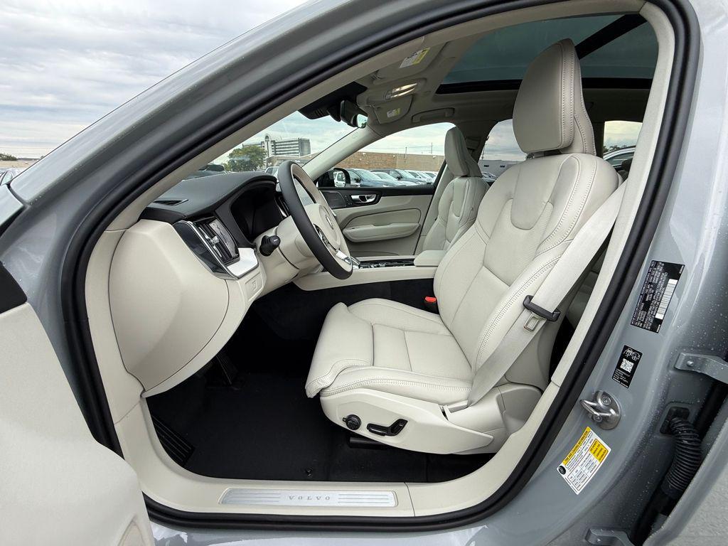 new 2026 Volvo XC60 car, priced at $60,135