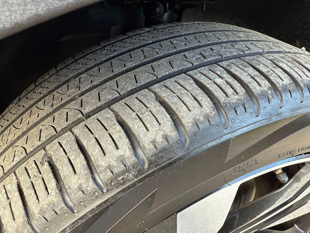 used 2024 Volvo XC40 car, priced at $33,298