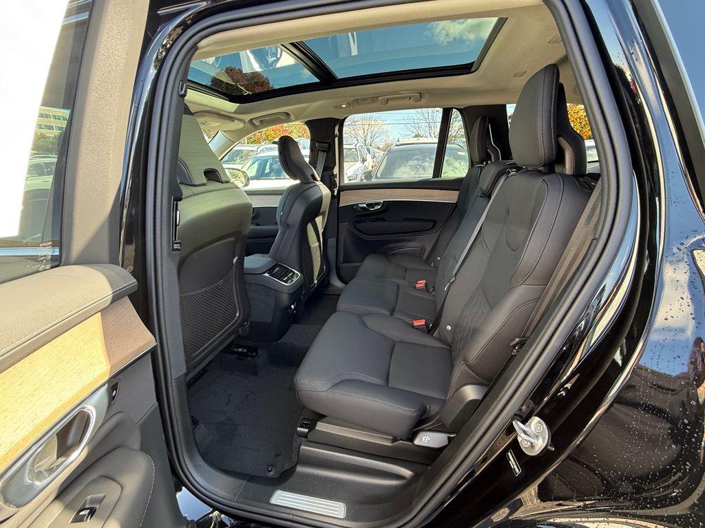 new 2026 Volvo XC90 car, priced at $71,825