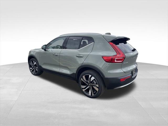 new 2025 Volvo XC40 car, priced at $50,500