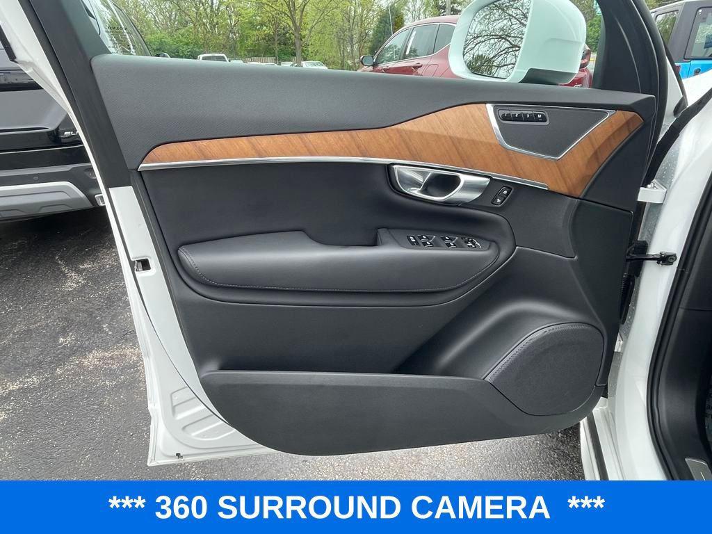 used 2023 Volvo XC90 Recharge Plug-In Hybrid car, priced at $52,999