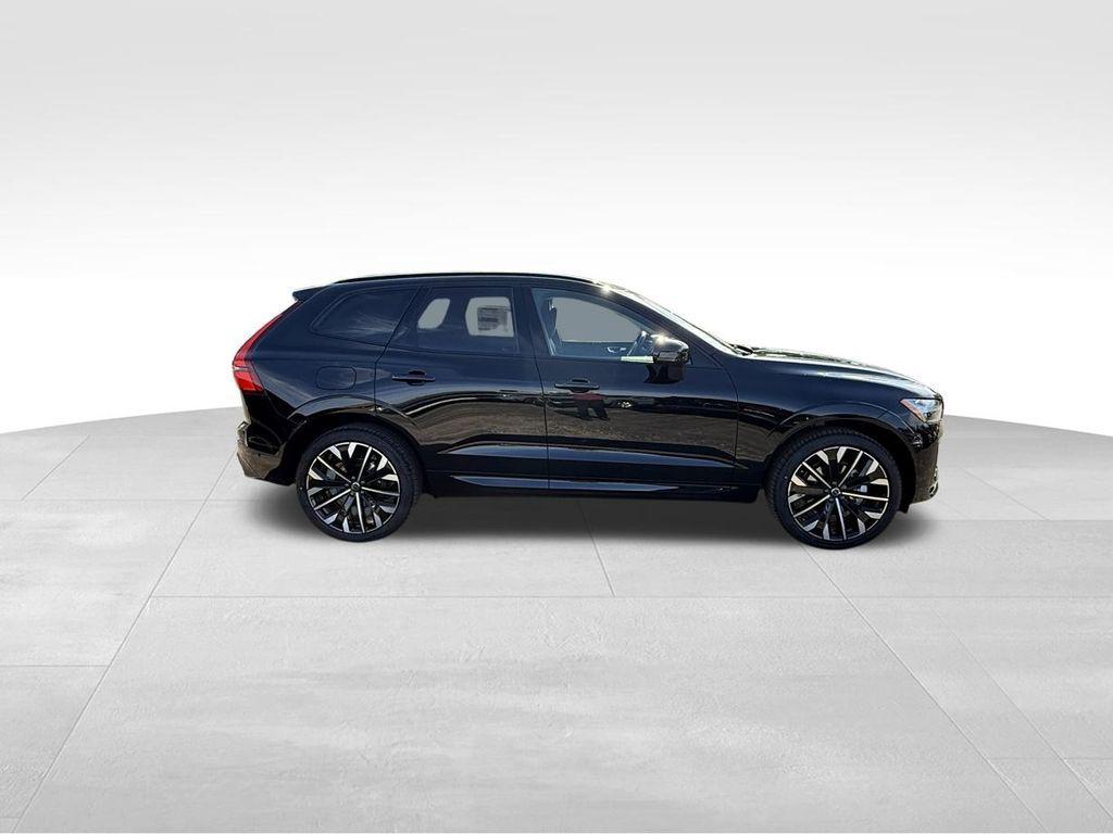 new 2026 Volvo XC60 car, priced at $60,935