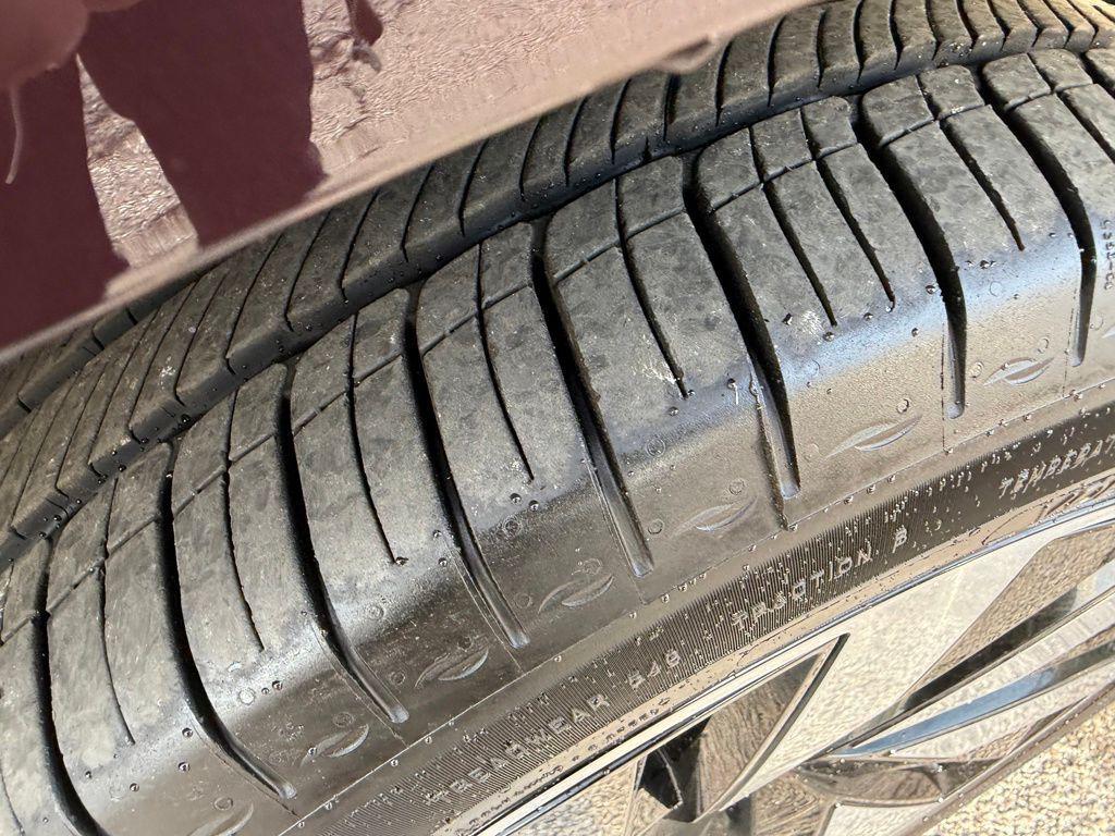 new 2025 Volvo EX90 car, priced at $85,117