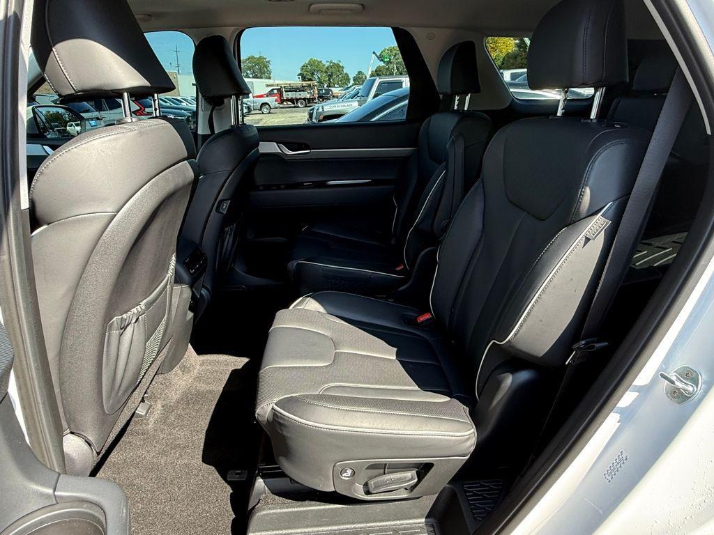 used 2023 Hyundai Palisade car, priced at $33,803