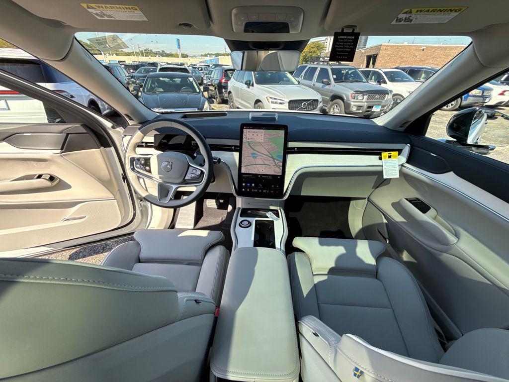 new 2025 Volvo EX90 car, priced at $74,669