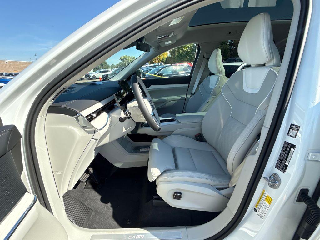 new 2025 Volvo EX90 car, priced at $74,669