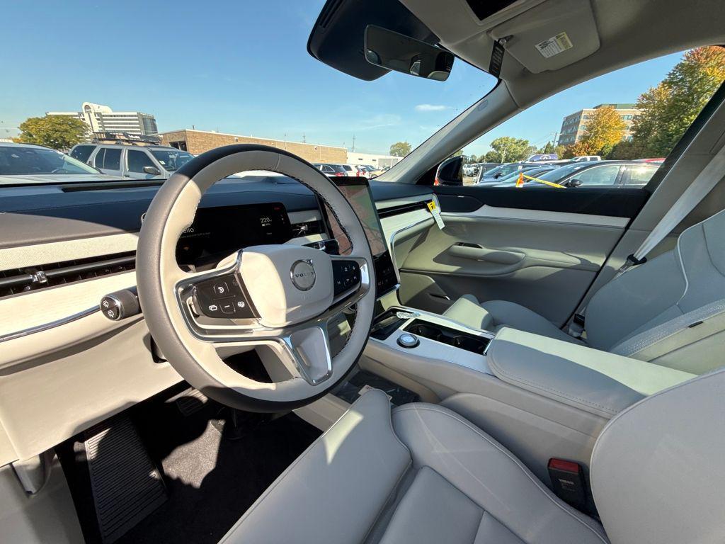 new 2025 Volvo EX90 car, priced at $74,669