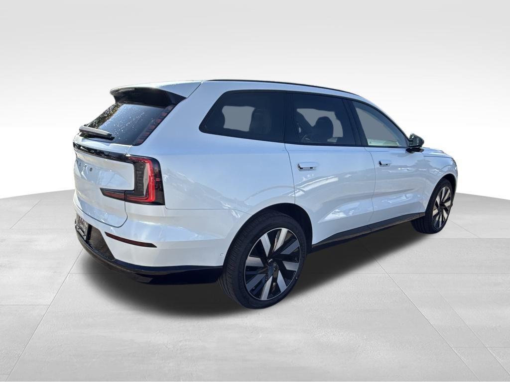 new 2025 Volvo EX90 car, priced at $74,669