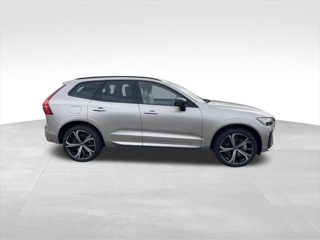 new 2025 Volvo XC60 Plug-In Hybrid car, priced at $69,985