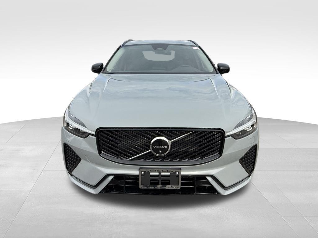 new 2026 Volvo XC60 car, priced at $55,015