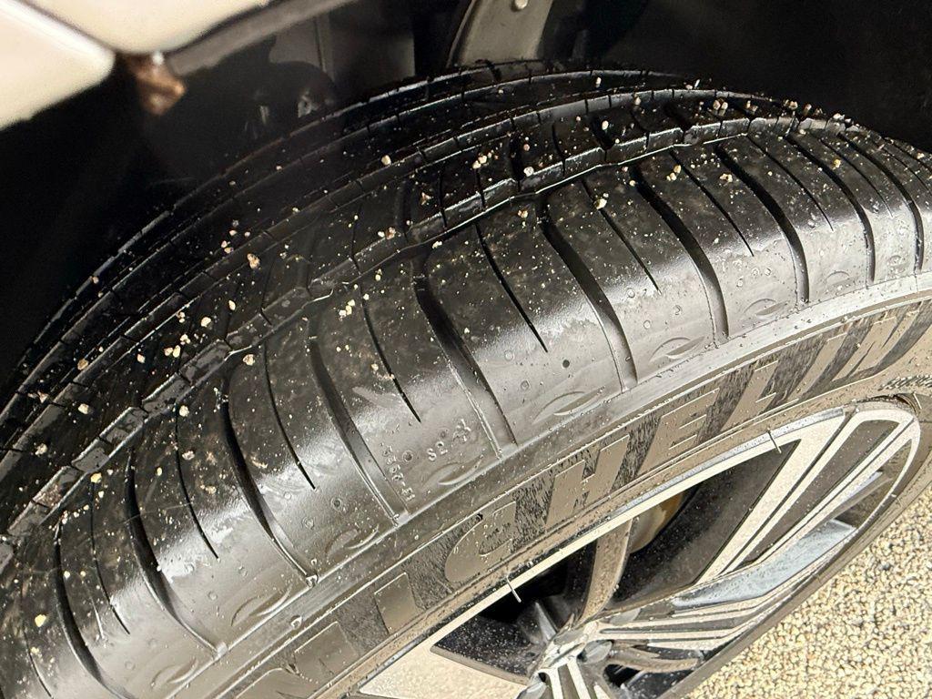 used 2023 Volvo XC60 car, priced at $32,499