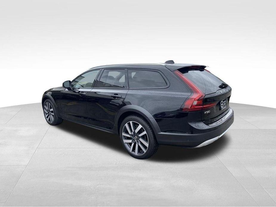 new 2024 Volvo V90 Cross Country car, priced at $61,935