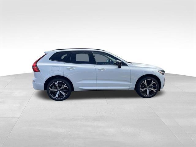 new 2025 Volvo XC60 car, priced at $59,525