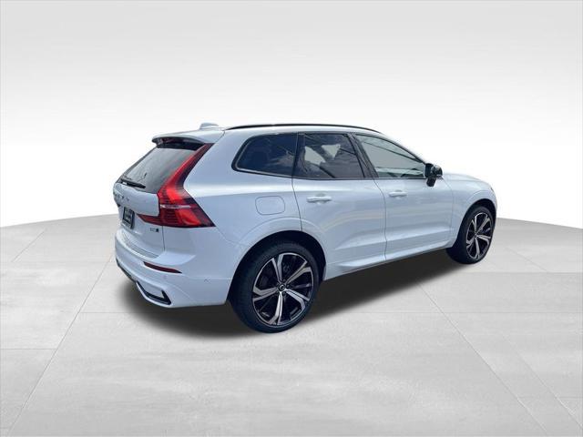 new 2025 Volvo XC60 car, priced at $59,525