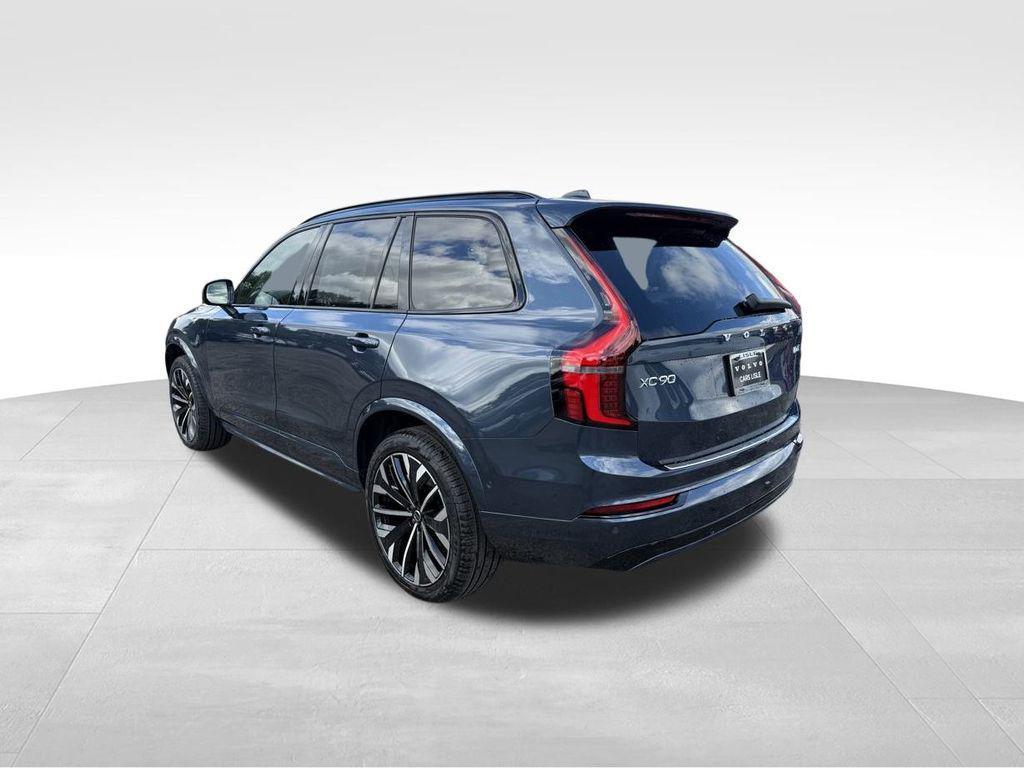 new 2026 Volvo XC90 car, priced at $72,575