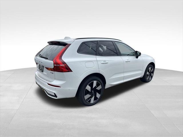 new 2025 Volvo XC60 Plug-In Hybrid car, priced at $65,425