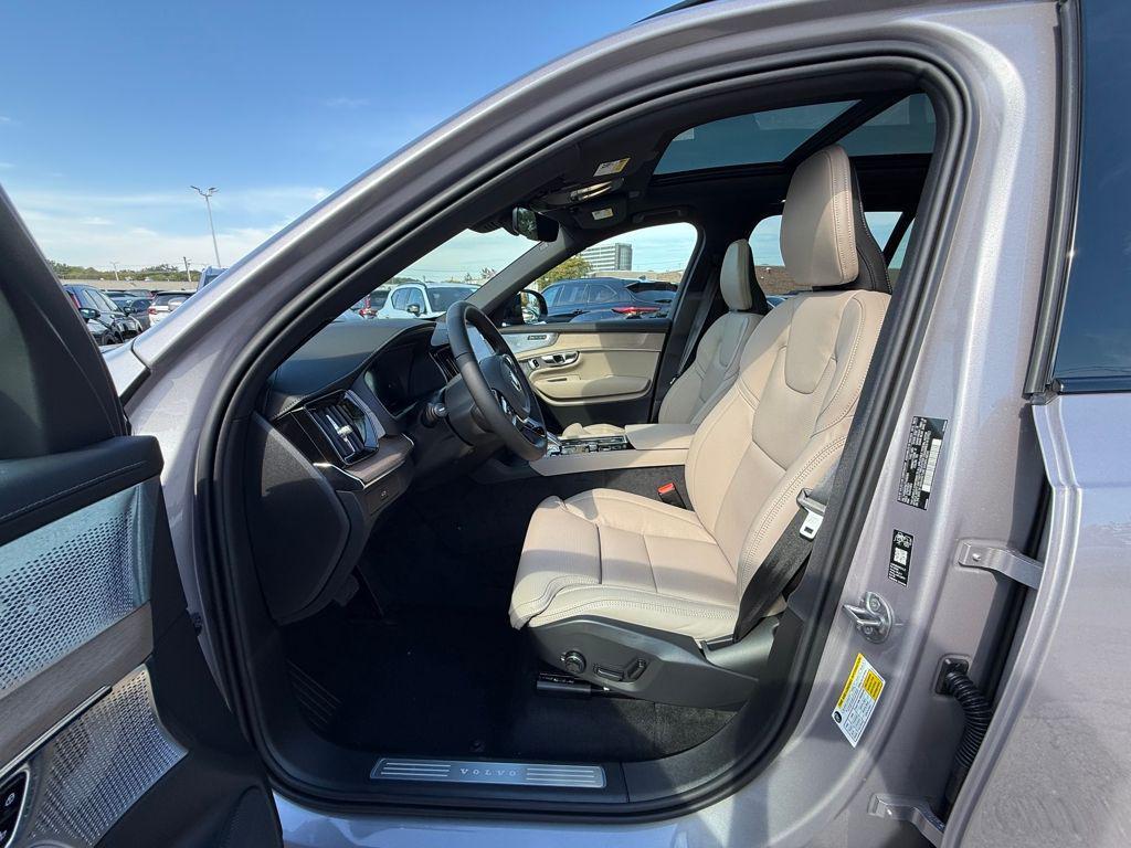 new 2026 Volvo XC90 car, priced at $83,590